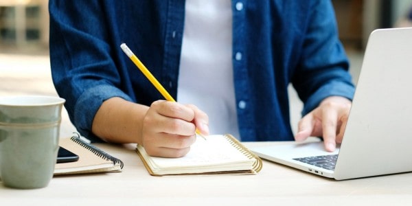 Yüz yüze eğitimden online eğitime geçmek; Avantaj mı? Dezavantaj mı?